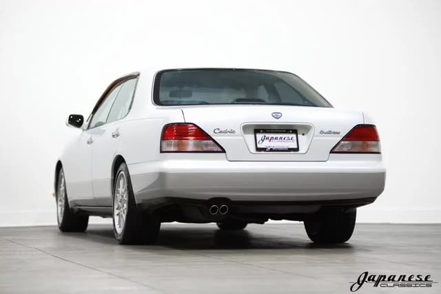 1995 Nissan Cedric JDM car for sale — photo 6 of 25