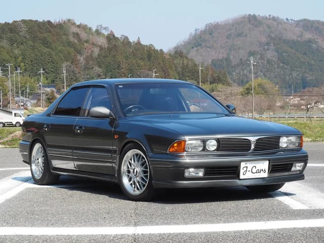 1990 Mitsubishi Diamante JDM car for sale — photo 3 of 10