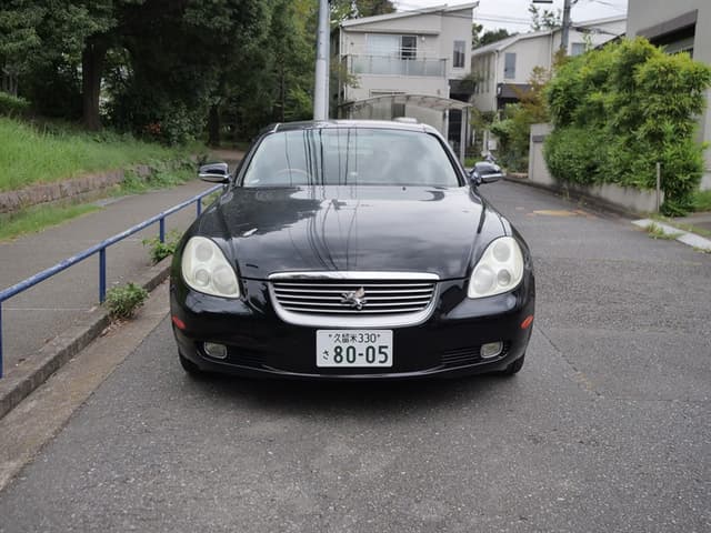 2001 Toyota Soarer JDM car for sale — photo 2 of 25