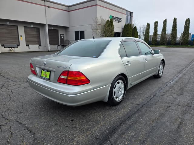 2001 Toyota Celsior JDM car for sale — photo 7 of 14