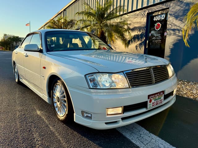 2000 Nissan Cedric JDM car for sale — photo 2 of 22