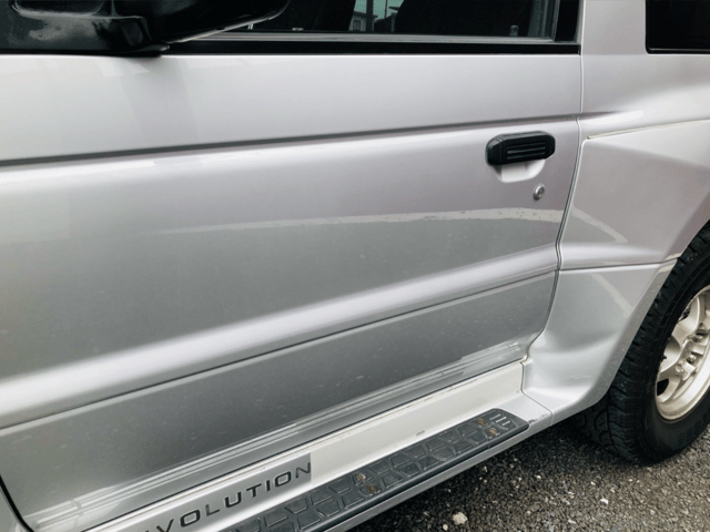 1997 Mitsubishi Pajero JDM car for sale — photo 18 of 21