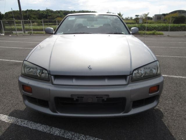 1998 Nissan Skyline JDM car for sale — photo 2 of 19
