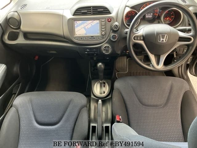 2008 Honda Fit JDM car for sale — photo 4 of 7