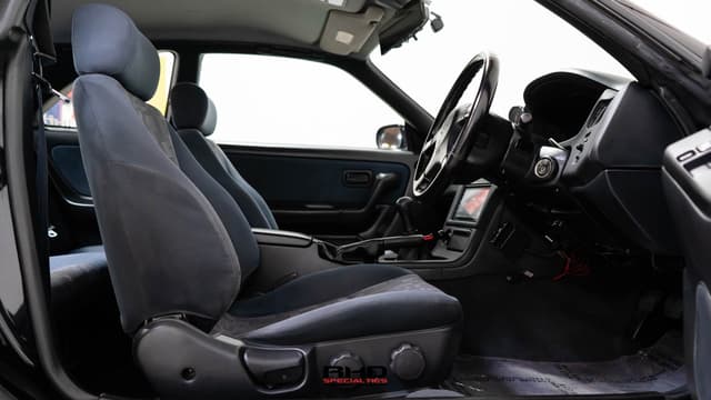 1996 Nissan Skyline JDM car for sale — photo 10 of 24