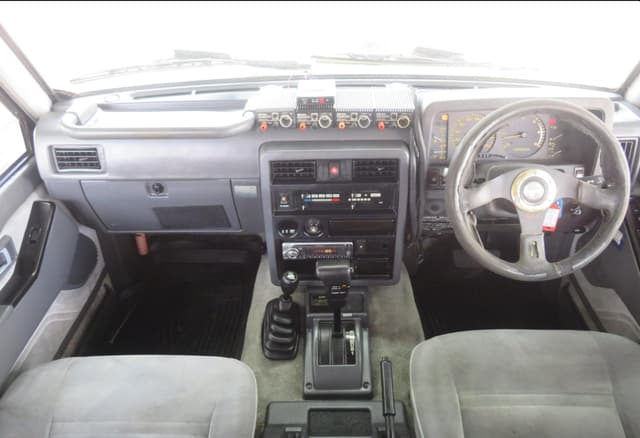1989 Nissan Safari JDM car for sale — photo 9 of 18