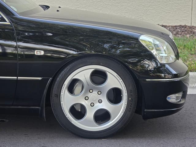 2000 Toyota Celsior JDM car for sale — photo 15 of 25