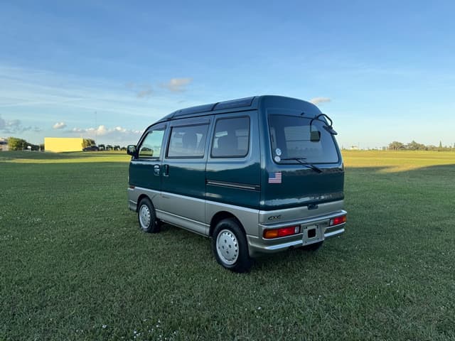 1998 Mitsubishi Bravo Minivan JDM car for sale — photo 4 of 24