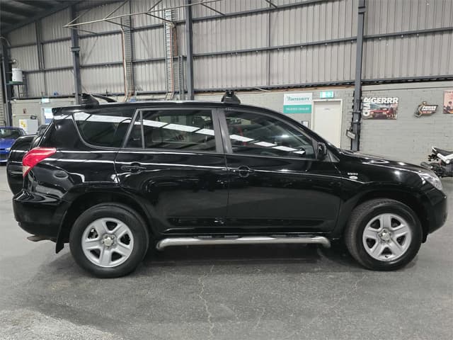 2007 Toyota RAV4 JDM car for sale — photo 10 of 11