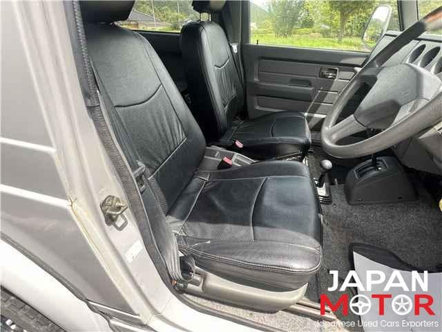 1998 Suzuki Jimny JDM car for sale — photo 10 of 15