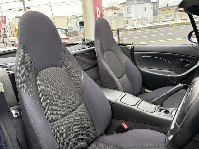 2001 Mazda Roadster (Eunos Roadster / MX-5) JDM car for sale — photo 6 of 12