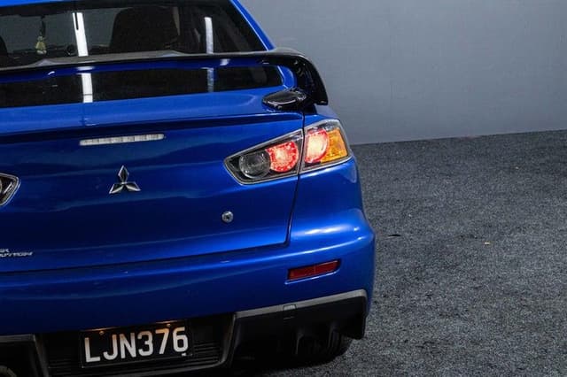 2009 Mitsubishi Lancer Evolution JDM car for sale — photo 8 of 20