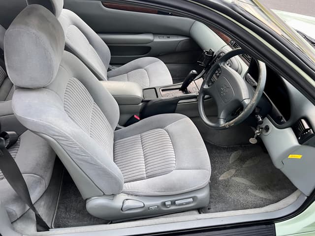 1991 Toyota Soarer JDM car for sale — photo 19 of 21