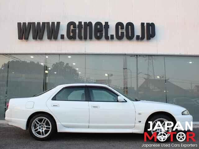 1998 Nissan Skyline JDM car for sale — photo 3 of 10