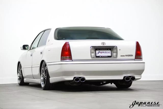 1997 Toyota Majesta JDM car for sale — photo 6 of 25
