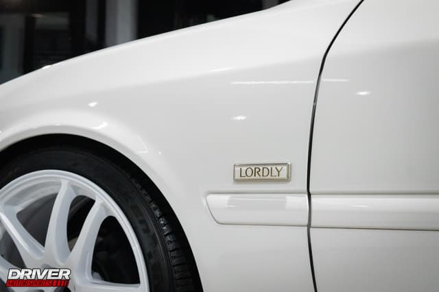 2001 Toyota Chaser JDM car for sale — photo 23 of 25