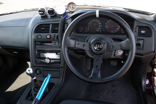 1996 Nissan Skyline JDM car for sale — photo 20 of 25