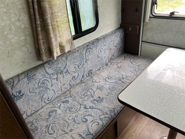1999 Toyota Dyna JDM car for sale — photo 21 of 21