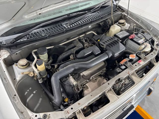 2001 Daihatsu Mira JDM car for sale — photo 6 of 25
