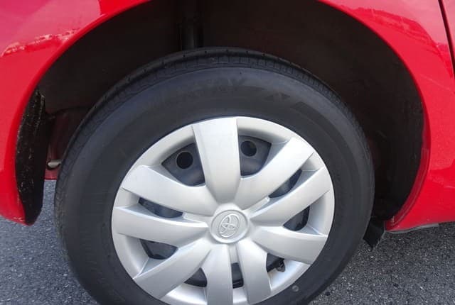 2009 Toyota Vitz JDM car for sale — photo 11 of 25