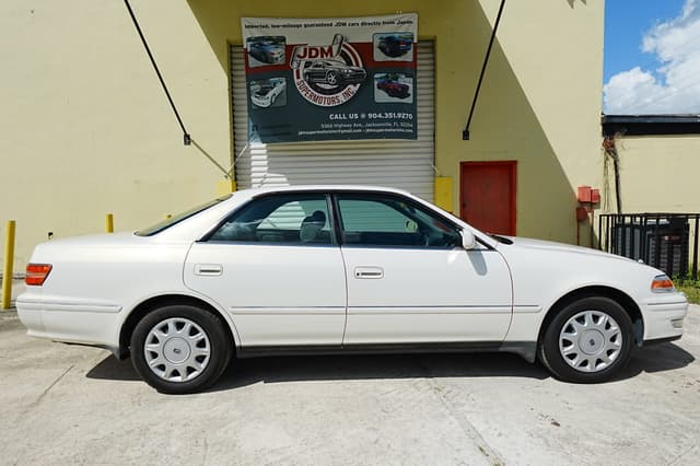 1995 Toyota Mark II JDM car for sale — photo 4 of 9