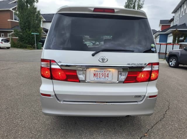 2005 Toyota Alphard JDM car for sale — photo 6 of 15