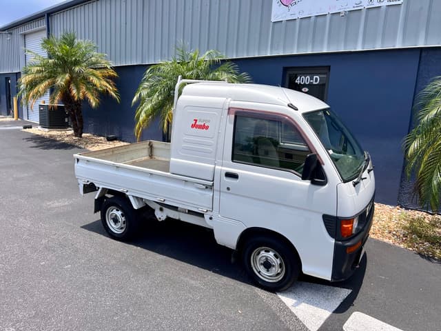 1997 Daihatsu Hijet JDM car for sale — photo 17 of 19