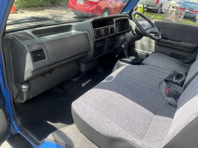 1997 Mazda Bongo JDM car for sale — photo 13 of 18