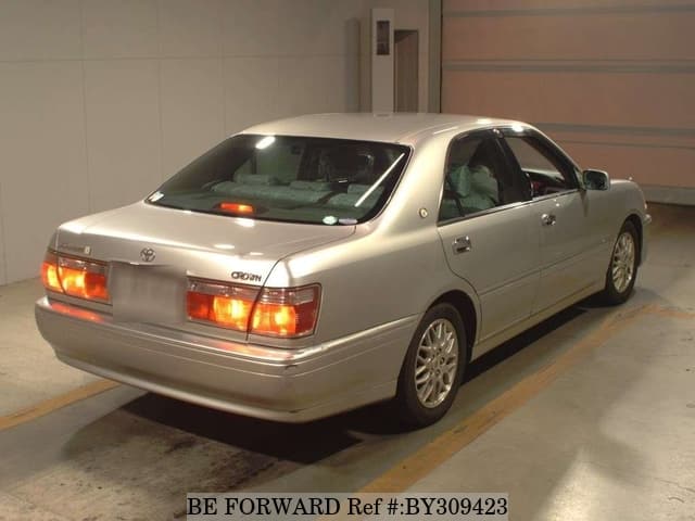 2000 Toyota Crown JDM car for sale — photo 2 of 2