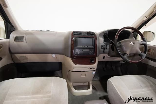 1999 Toyota Grand Hiace JDM car for sale — photo 9 of 25