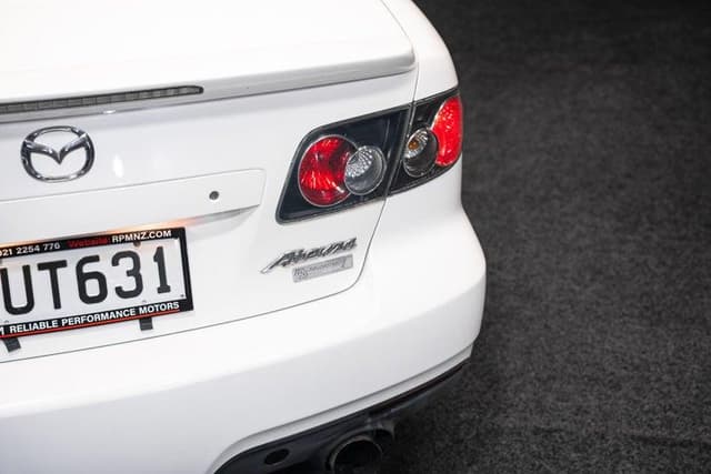 2006 Mazda Atenza JDM car for sale — photo 11 of 19