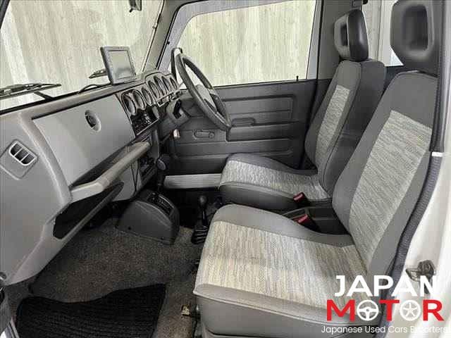 1998 Suzuki Jimny JDM car for sale — photo 3 of 25