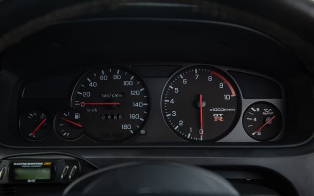 1995 Nissan Skyline JDM car for sale — photo 11 of 12