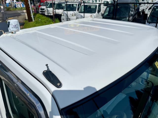 1999 Mitsubishi Minicab JDM car for sale — photo 12 of 25