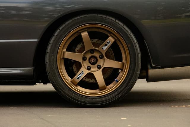 1990 Nissan Skyline JDM car for sale — photo 24 of 25