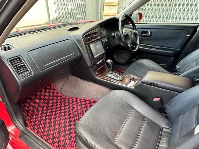 2000 Nissan Stagea JDM car for sale — photo 15 of 20