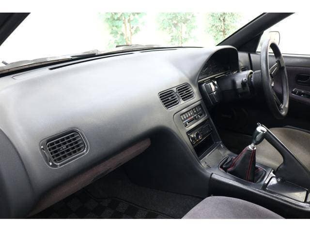 1989 Nissan Silvia JDM car for sale — photo 8 of 17