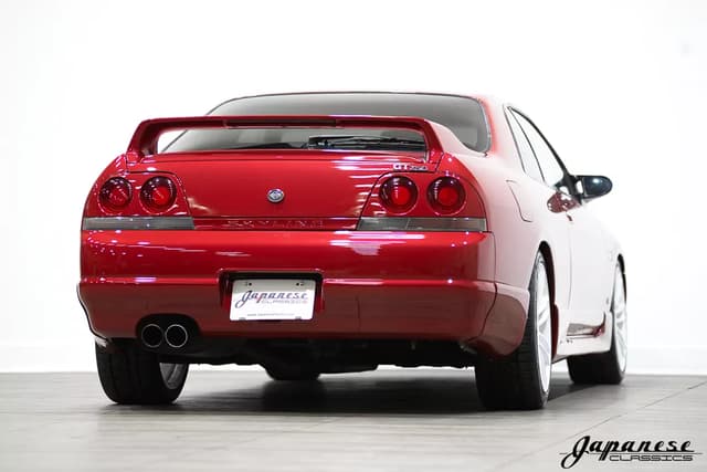 1993 Nissan Skyline JDM car for sale — photo 8 of 25