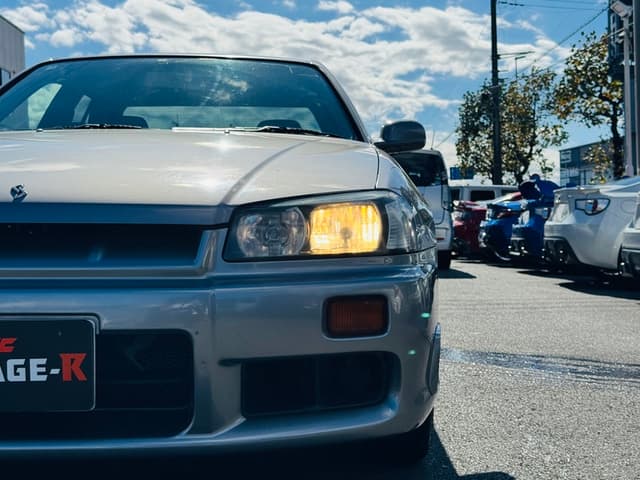 1998 Nissan Skyline JDM car for sale — photo 14 of 25