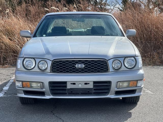 1997 Nissan Gloria JDM car for sale — photo 2 of 25