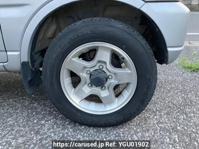 1999 Suzuki Jimny JDM car for sale — photo 17 of 24