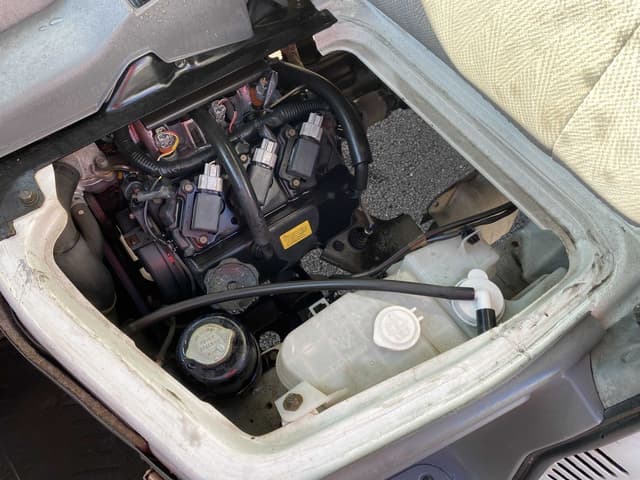 2001 Mitsubishi Minicab JDM car for sale — photo 7 of 10