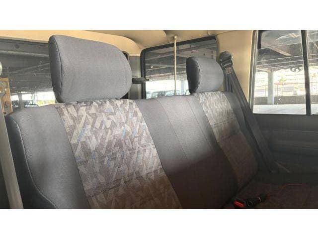 1995 Toyota Land Cruiser JDM car for sale — photo 7 of 20