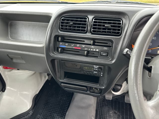 2001 Suzuki Carry JDM car for sale — photo 15 of 16