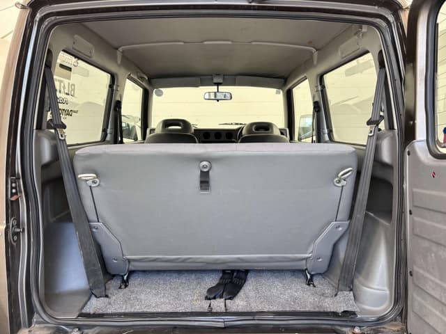 1997 Suzuki Jimny JDM car for sale — photo 12 of 25