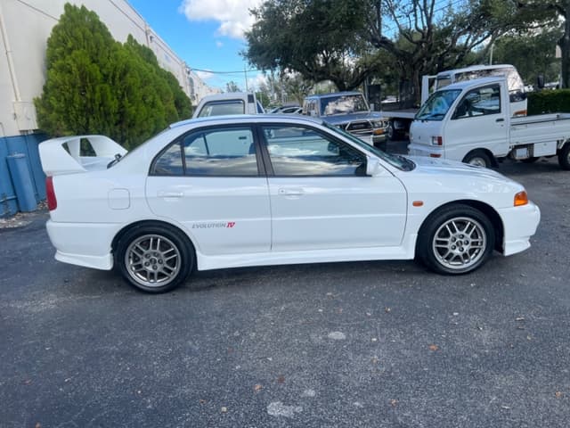 1997 Mitsubishi Lancer Evolution JDM car for sale — photo 8 of 14