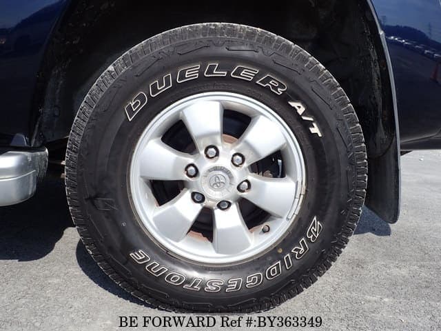 2004 Toyota Hilux Surf JDM car for sale — photo 10 of 25