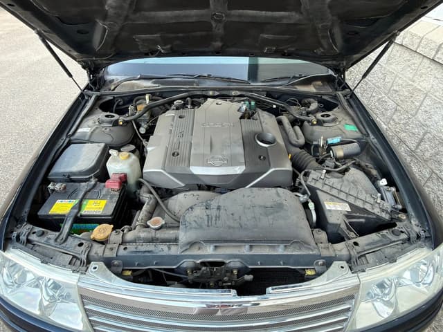 2001 Nissan Gloria JDM car for sale — photo 21 of 22