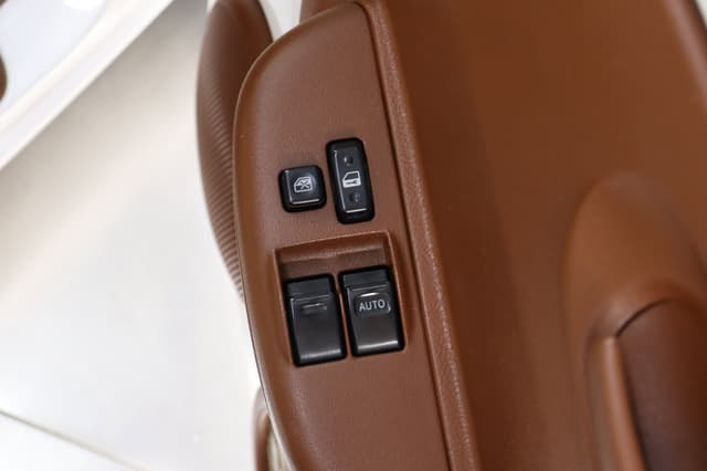 2000 Toyota Will JDM car for sale — photo 24 of 25