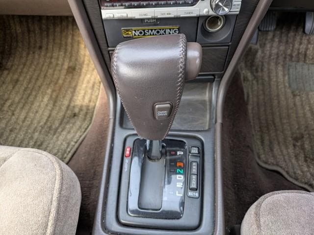 1992 Toyota Cresta JDM car for sale — photo 16 of 20